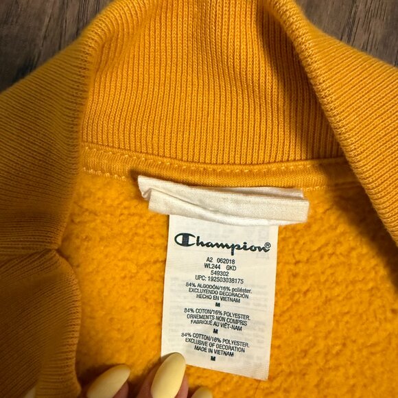 Champion Crewneck Sweatshirt - Picture 2 of 2